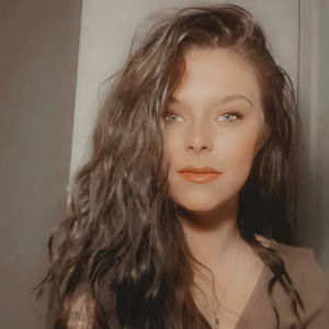 Meet your Posher, Laura-lee